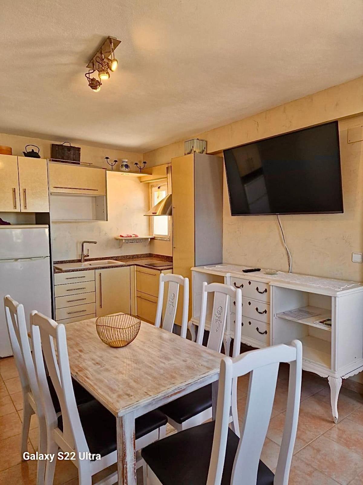 Apt Calmacabana A 50M Dal Mare Apartment เอสปุญอลส์ ภายนอก รูปภาพ